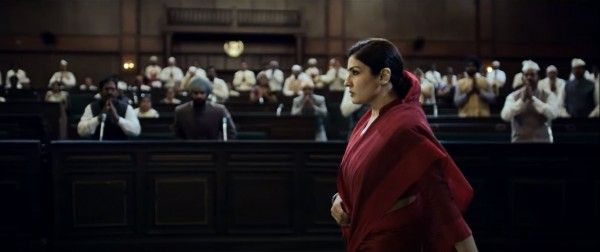 रमिका का किदार ऐसा है कि सामने वाले हाथ जोड़े खड़े रहते हैं. फोटो - टीज़र Ramika Sen