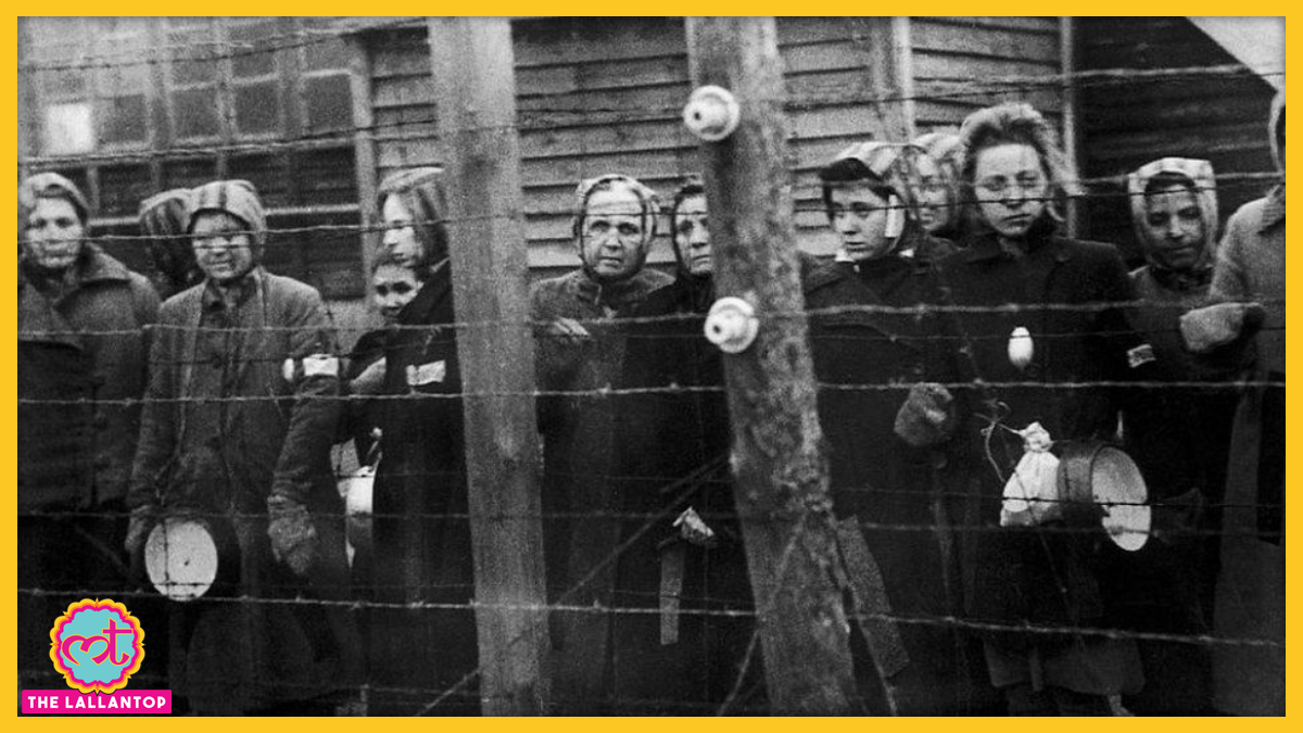 Ravensbruck Camp की ये जर्मन नाजी गार्ड्स फैशनेबल थीं. वे पार्टियां करती थीं. संगीत सुनती थीं. लेकिन एसएस वर्दी पहनते ही उनके अंदर का पिशाच जाग जाता था. तस्वीर में कैंप में कैद महिलाएं हैं. 