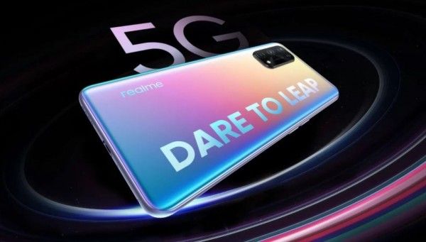 रियलमी X7 प्रो की बैक पर चार कैमरा हैं. Realme X7 Pro 1