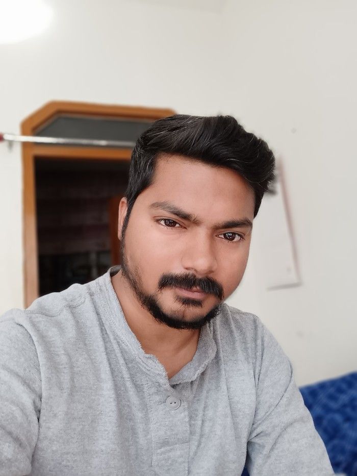 Narzo 30 Pro के सेल्फ़ी कैमरा से क्लिक की हुई पिक्चर. Selfie Beauty