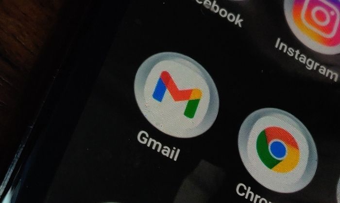 जी मेल, मेल भेजने के वास्ते दुनिया में सबसे ज़्यादा यूज़ किया जाने वाला प्लेटफ़ॉर्म है.