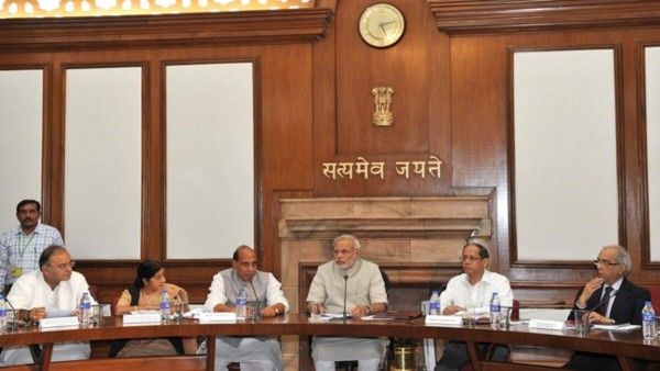2018 में एससी-एसटी एक्ट पर सुप्रीम कोर्ट के फैसले से उपजे हालात के कारण संसद में एक विधेयक लाया जिससे सुप्रीम कोर्ट का फैसला अप्रभावी हो गया.)