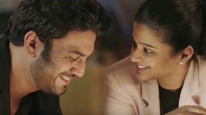 सुची अरविंद से मिलते हुए या तो झूठ बोलती है या आधा सच बोलती है. क्या ये इसलिए कि श्रीकांत एक मच्योर फ्रेंडशिप समझने की समझ नहीं रखता है? या फिर इसलिए कि अरविंद से मिलते वक़्त उसके ही मन में 'चोर' है?