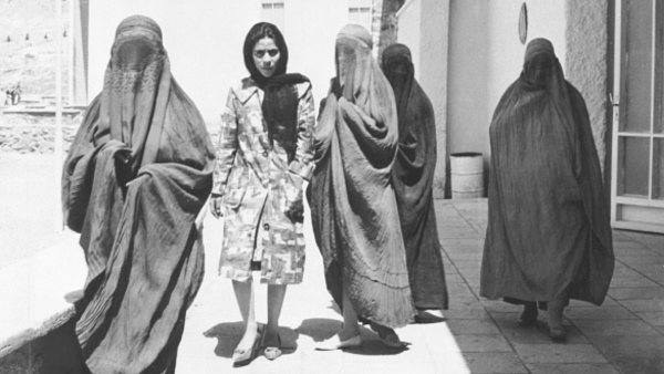 Afghanistan Women (3)