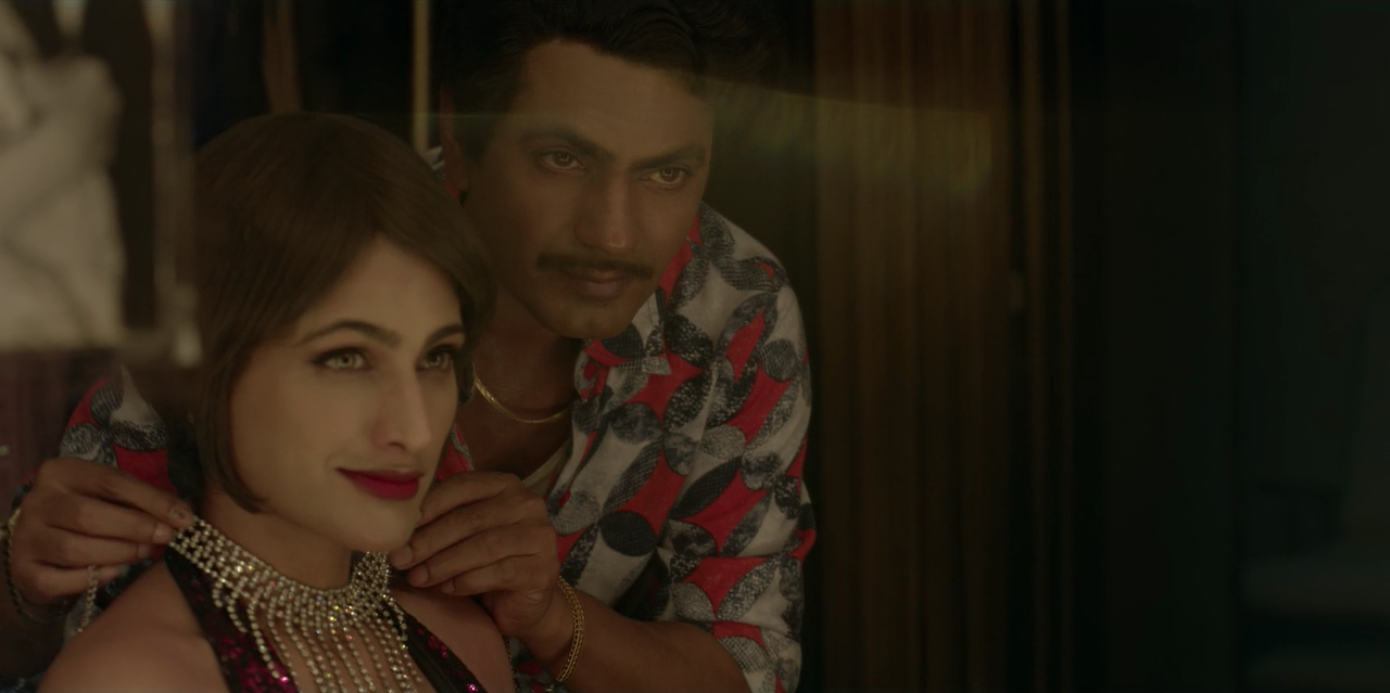 सेक्रेड गेम्स के एक सीन में नवाजुद्दीन सिद्दीकी और कुब्रा सैत. 