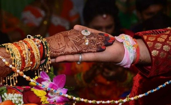 एक शादी में दोनों के अपने-अपने रोल और ज़िम्मेदारी होती है