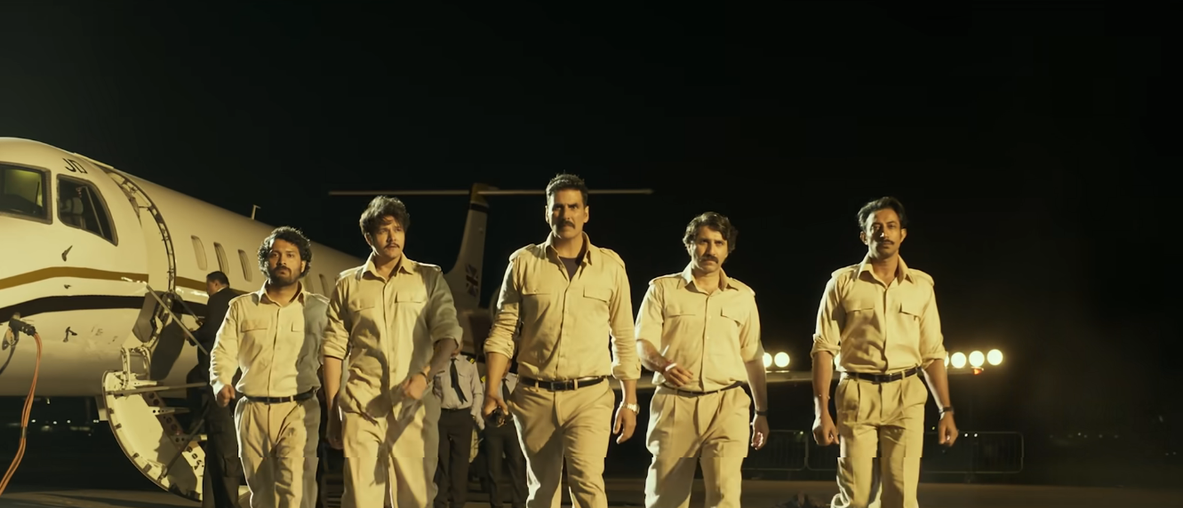 'बेल बॉटम' के एक सीन में अक्षय कुमार. इस फिल्म में अक्षय ने एक जासूस का रोल किया था.