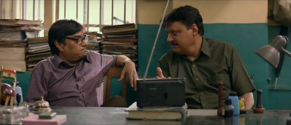 Mazak Udaane Waale Apne Log