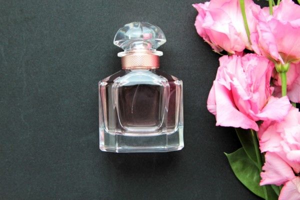 Front View Perfume Bottle With Pink Roses
