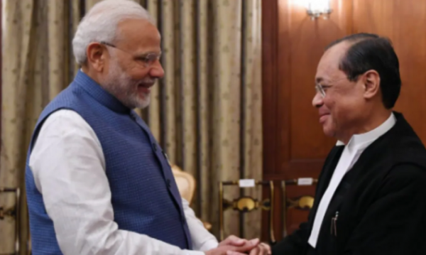 जस्टिस गोगोई और PM मोदी (फोटो सोर्स -Narendra Modi Twitter)