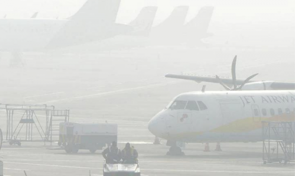 ज्यादातर सर्दियों में मौसम ख़राब होने पर विसिबिलिटी कम रहती है (प्रतीकात्मक फोटो - इंडिया टुडे)