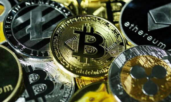 क्रिप्टोकरेंसी को लेकर सरकार कुछ क़ानून बनाने जा रही है (फोटो सोर्स -आज तक)