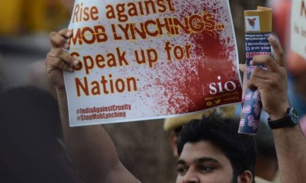 देशभर में मॉब लिंचिंग के खिलाफ़ सख्त क़ानून बनाए जाने की मांग की जाती रही है (प्रतीकात्मक चित्र- PTI)