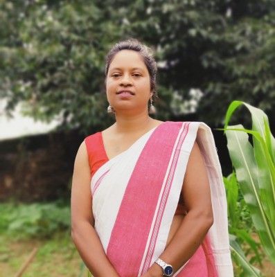 फ़ेसबुक पर रजनी मुर्मु की एक तस्वीर रजनी Murmu