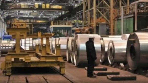 स्टील उत्पादन की सांकेतिक तस्वीर ( साभार :आजतक) Steel
