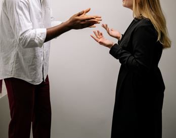 Pati Se Lad Kar Aayi Hai