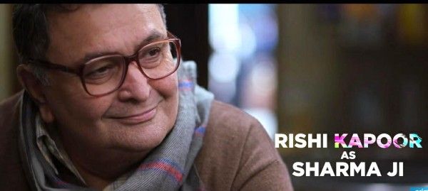 फ़िल्म में शर्मा जी के किरदार में ऋषि कपूर