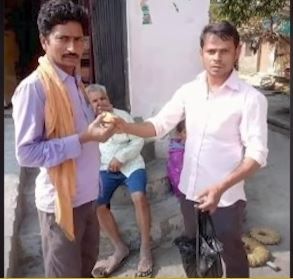 बाबर की वायरल तस्वीर