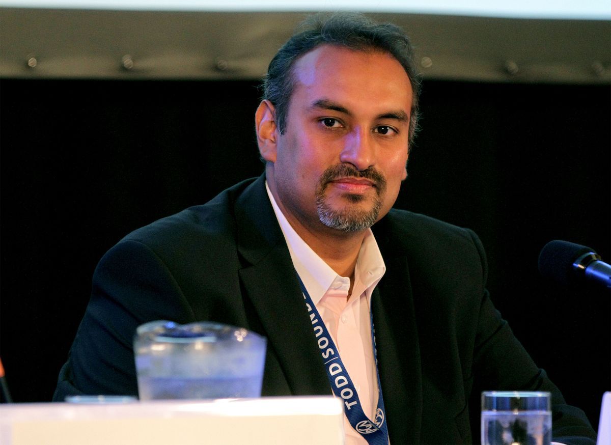 DNEG नाम की विज़ुअल इफेक्ट कंपनी के सीईओ और चेयरमैन नमित मल्होत्रा. Dune उनकी VFX कंपनी से निकली सातवीं ऑस्कर विनिंग फिल्म है. DNEG नाम की विज़ुअल इफेक्ट कंपनी के सीईओ और चेयरमैन नमित मल्होत्रा. Dune उनकी VFX कंपनी से निकली सातवीं ऑस्कर विनिंग फिल्म है.