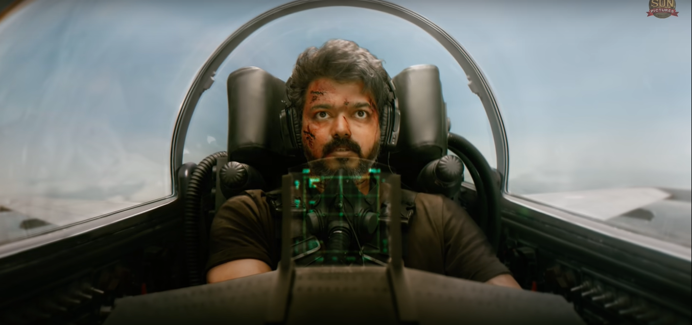 'बीस्ट' के एक सीन में फाइटर जेट में बैठकर किसी का पीछा करता विजय का किरदार वीरा राघवन.