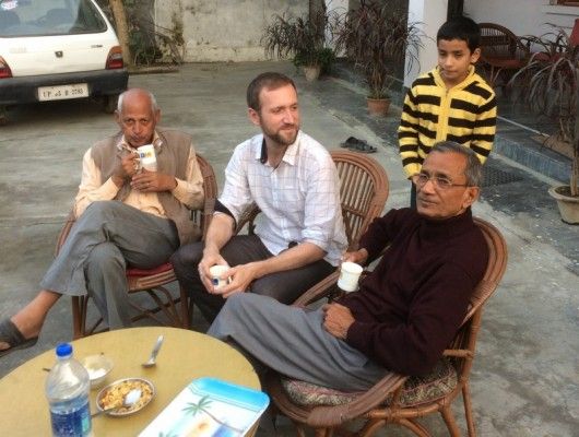 गोरखपुर में एक हिंदी प्रोफेसर के साथ